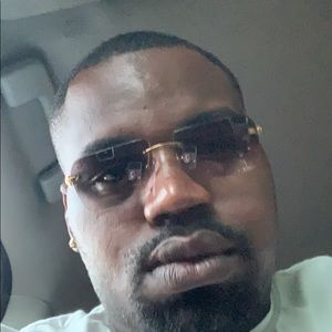 Meet your Posher, Lemuel